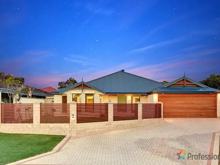 2 Ashurst Way, Hocking WA 6065