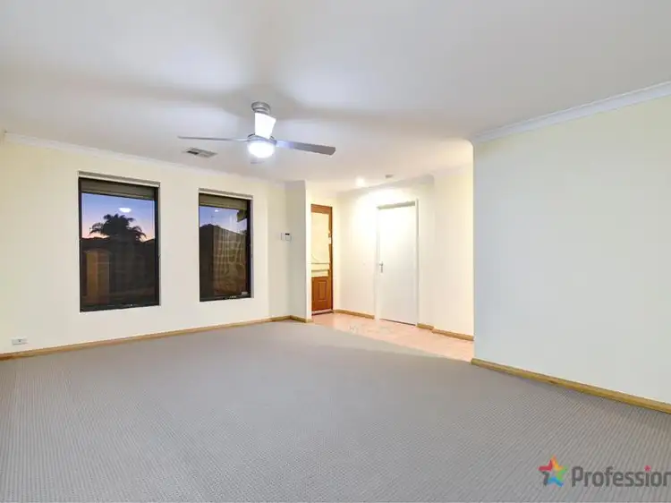 Fourth view of Homely house listing, 2 Ashurst Way, Hocking WA 6065
