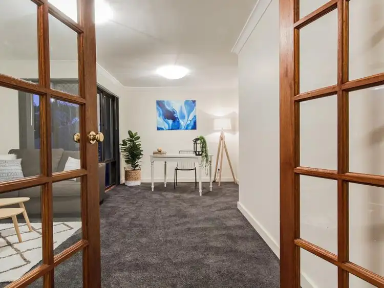 9 Kingston Way, Safety Bay WA 6169