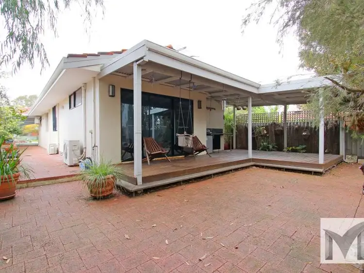 4B Glennon Way, Rossmoyne WA 6148