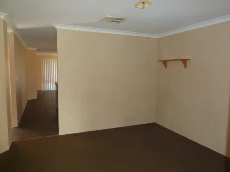 Sixth view of Homely house listing, 10A Lindy Way, Camillo WA 6111