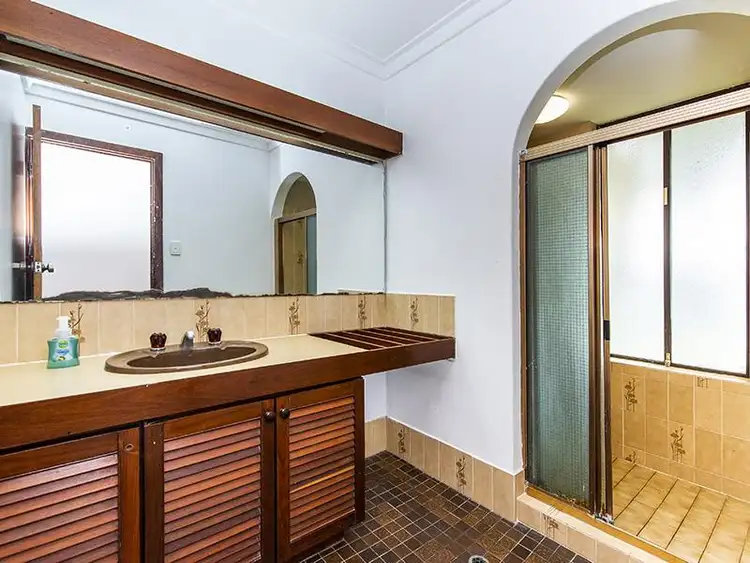 Seventh view of Homely house listing, 10 Calluna Way, Forrestfield WA 6058