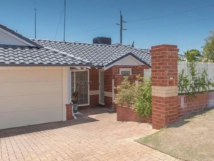 3/2 Corander Gardens, Carine WA 6020