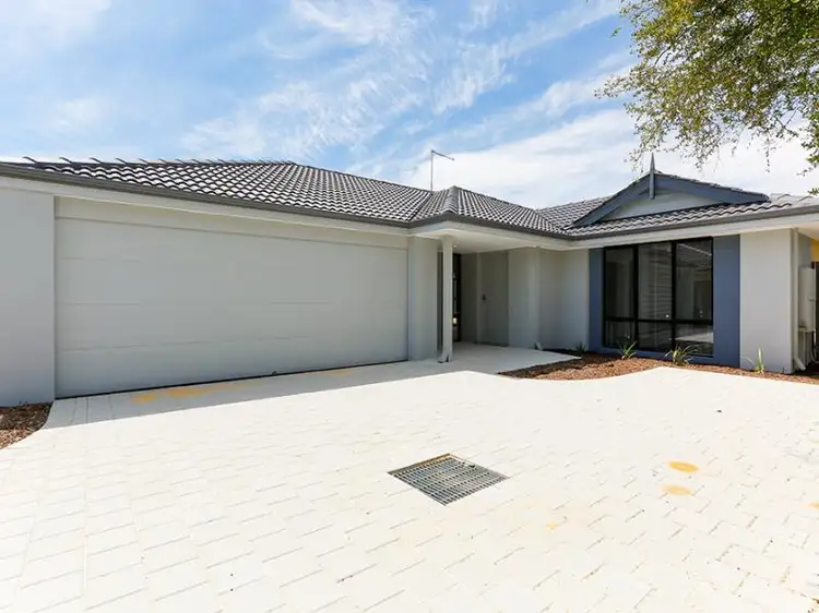 4B Hunt Street, Thornlie WA 6108