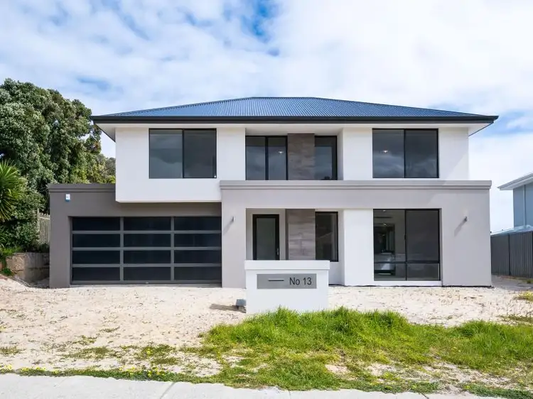 13 Henderson Drive, Kallaroo WA 6025