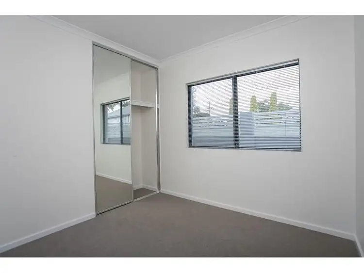 Seventh view of Homely villa listing, 1/136 Keymer Street, Belmont WA 6104