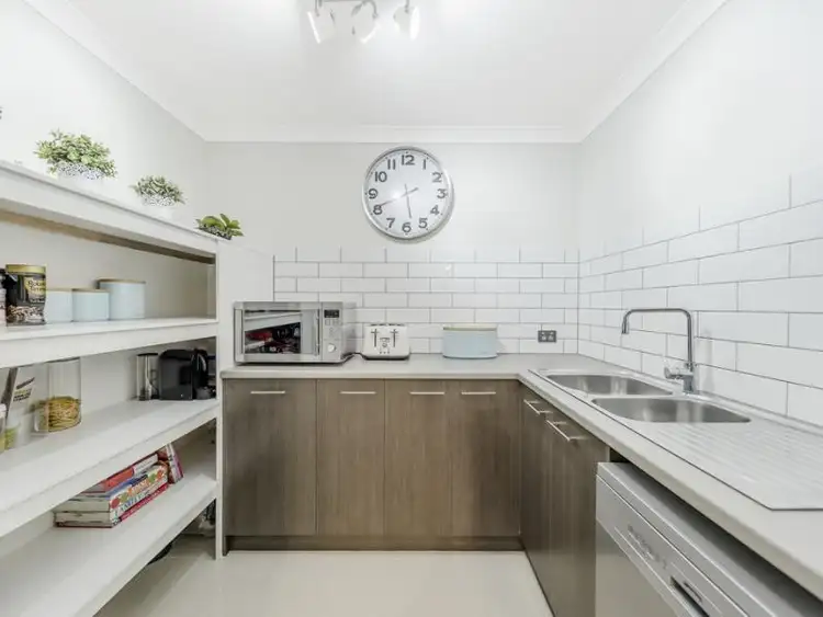 Fifth view of Homely house listing, 20 Senecio Way, Halls Head WA 6210
