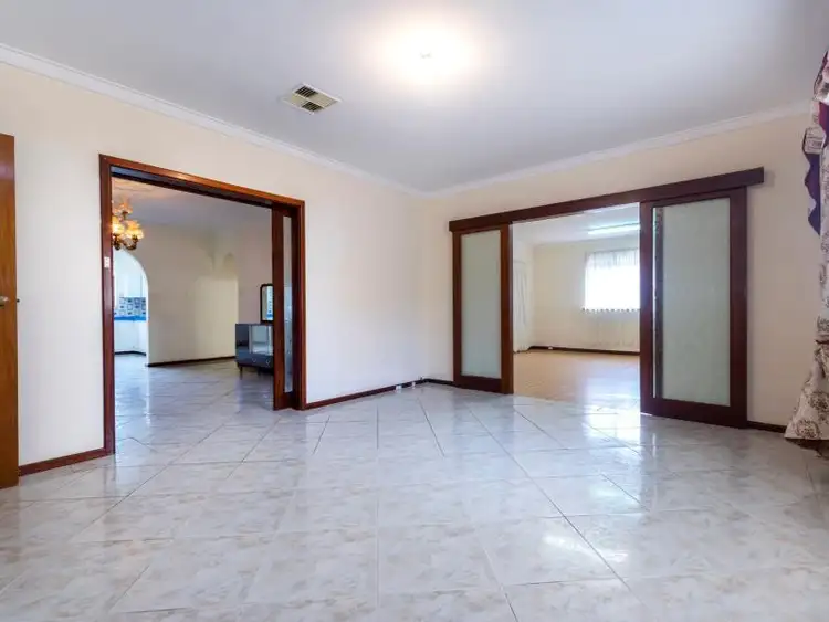 Fourth view of Homely house listing, 7 Harrier Place, Stirling WA 6021