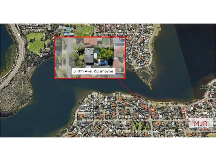 8 Fifth Avenue, Rossmoyne WA 6148