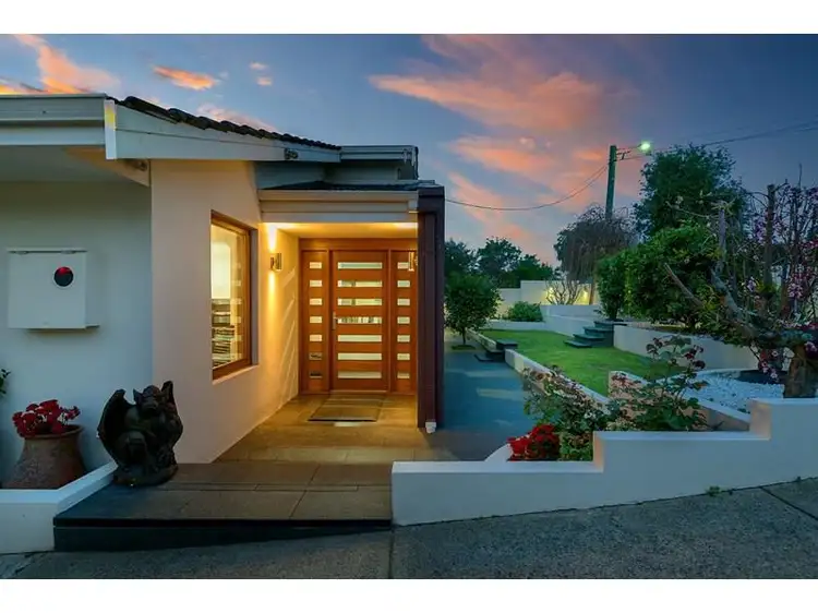 Second view of Homely house listing, 26 Hanlin Way, Samson WA 6163