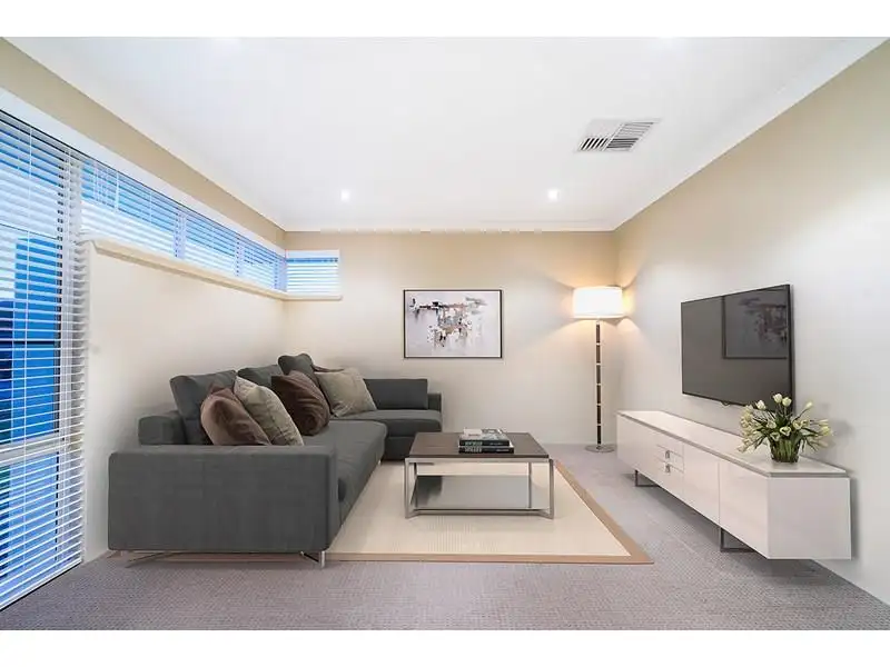 Main view of Homely house listing, 19 Dressage Green, Baldivis WA 6171
