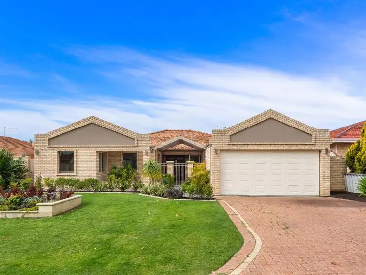 19 Justicia Close, Woodvale WA 6026