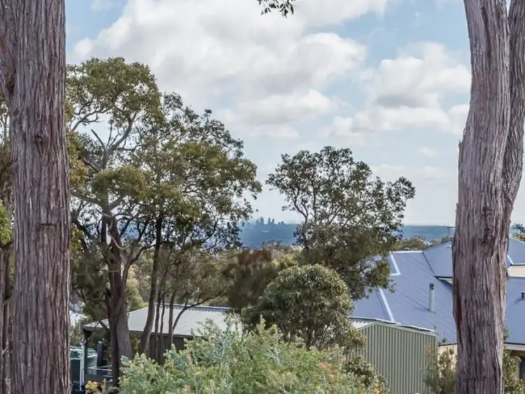 Seventh view of Homely house listing, 5 Flello Rise, Bedfordale WA 6112
