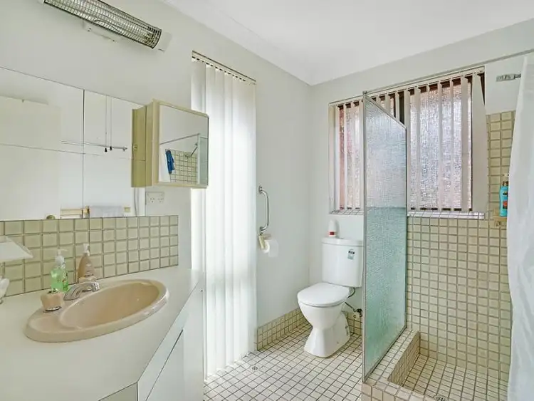 Seventh view of Homely semi-detached listing, 32A Hetherington Drive, Bull Creek WA 6149