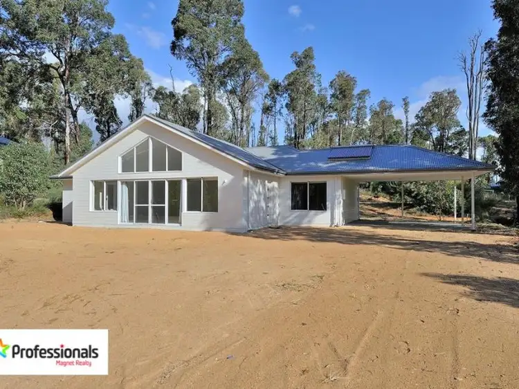 220 Traylen Road, Stoneville WA 6081