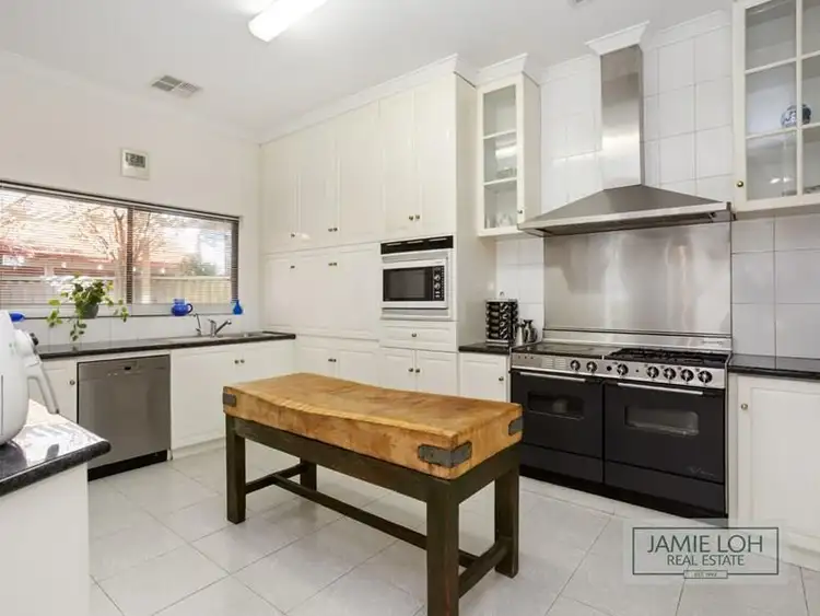 29 Shenton Road, Claremont WA 6010