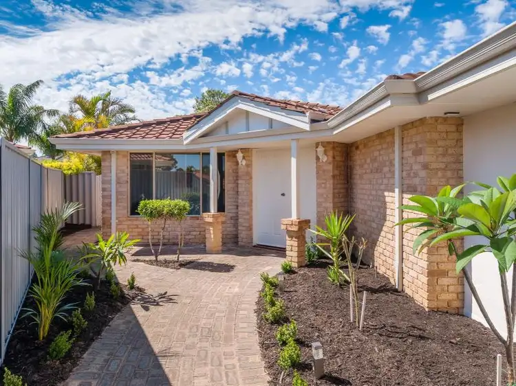 12 Manning Rise, Woodvale WA 6026