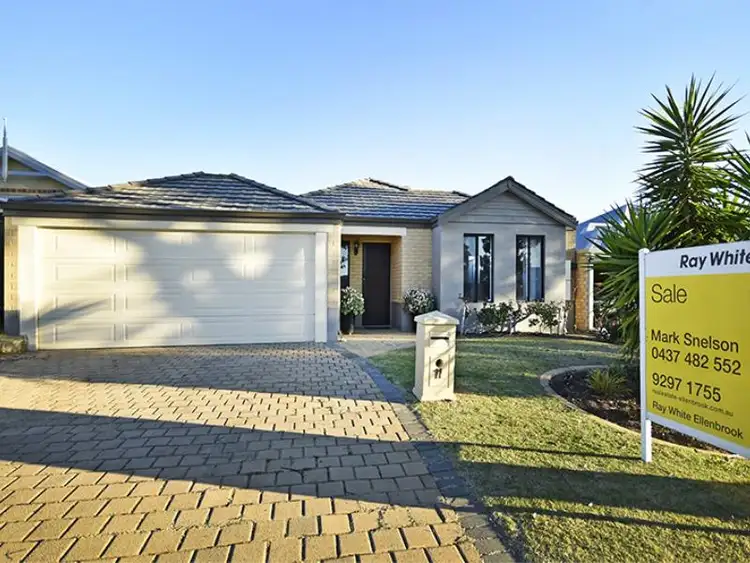 11 Riverina Drive, Ellenbrook WA 6069