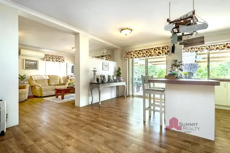 Seventh view of Homely house listing, 5 Carna Bay Road, Australind WA 6233