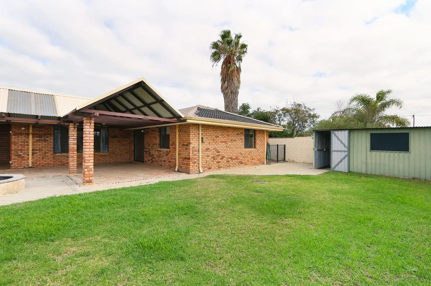 Main view of Homely house listing, 4 Harvey Close, Gosnells WA 6110