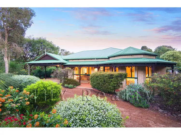 8 Moondah Close, Dunsborough WA 6281