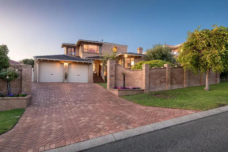 9 Wittenoom Place, Duncraig WA 6023