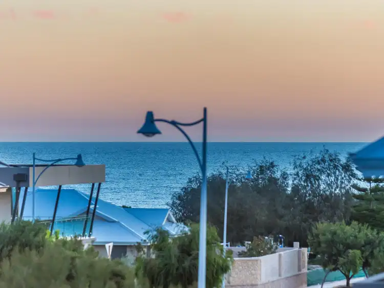 Second view of Homely house listing, 25 Whitehorses Drive, Burns Beach WA 6028