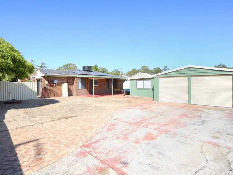 Second view of Homely house listing, 33 Swallow Drive, Yangebup WA 6164