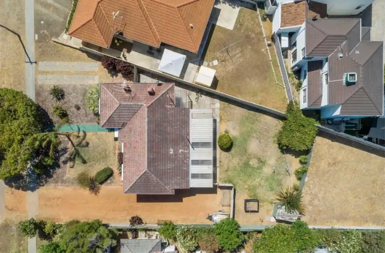 Fifth view of Homely house listing, 33 Albemarle Street, Scarborough WA 6019