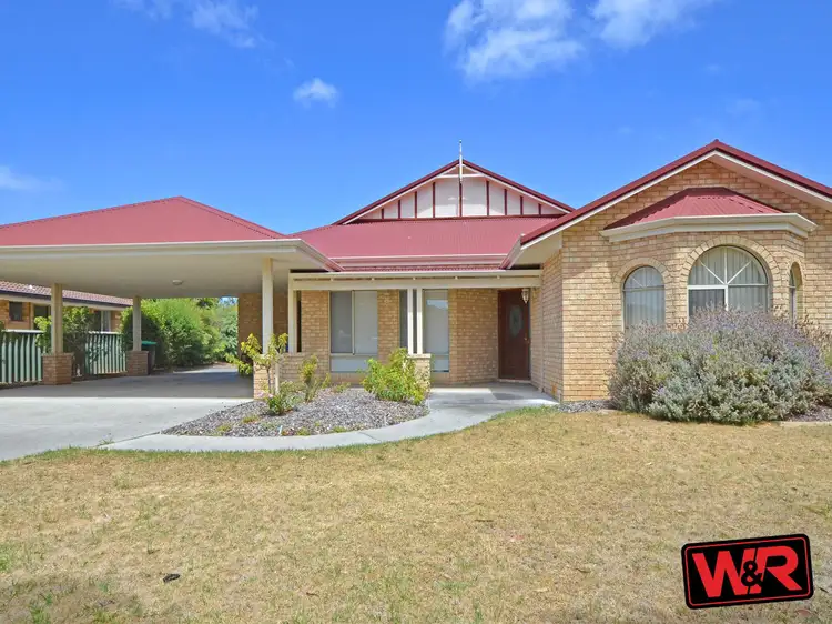 11 Grove Street West, Little Grove WA 6330