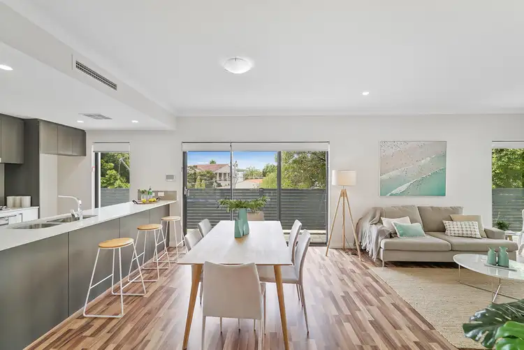 3/61 Kempenfeldt Avenue, Sorrento WA 6020