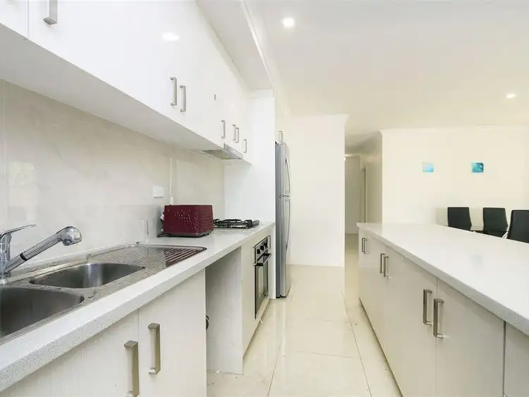 18A Quinn Avenue, Bentley WA 6102
