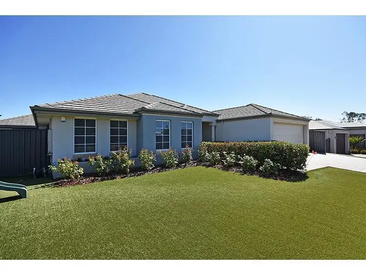 1 Lago Promenade, Aveley WA 6069