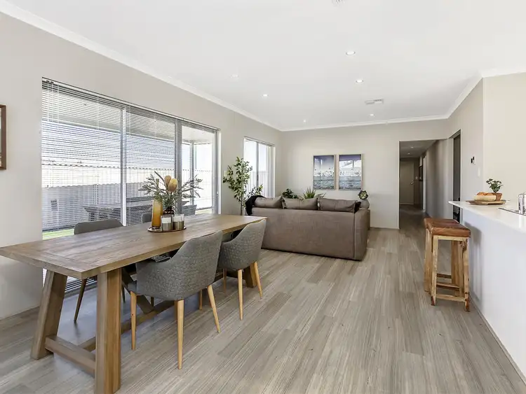Sixth view of Homely house listing, 21 Furioso Green, Baldivis WA 6171