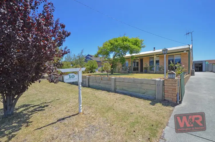 Second view of Homely house listing, 10 Bryant Court, Lower King WA 6330