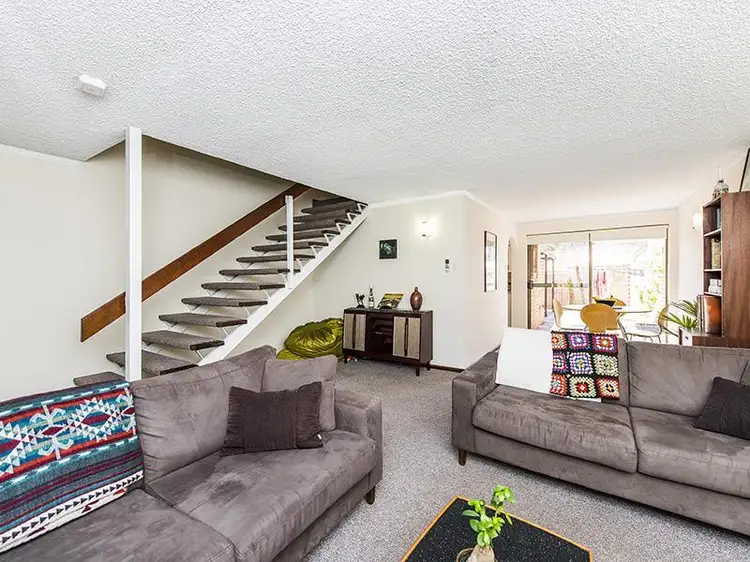3/4 Corboy Street, Wembley WA 6014