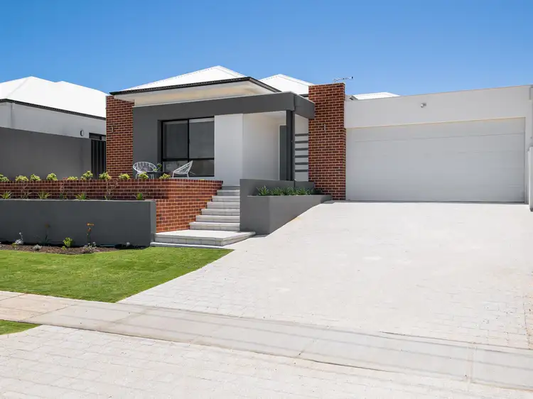 2 Hurley Way, Hillarys WA 6025