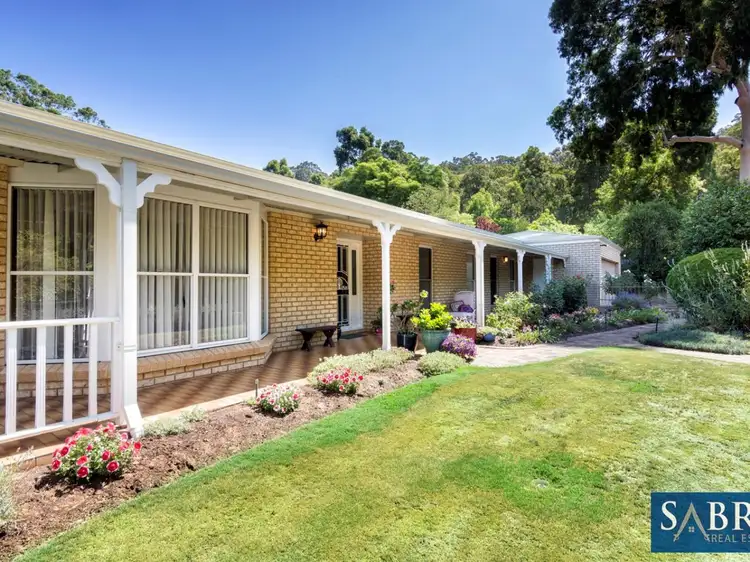 3 Robusta Road, Kalamunda WA 6076
