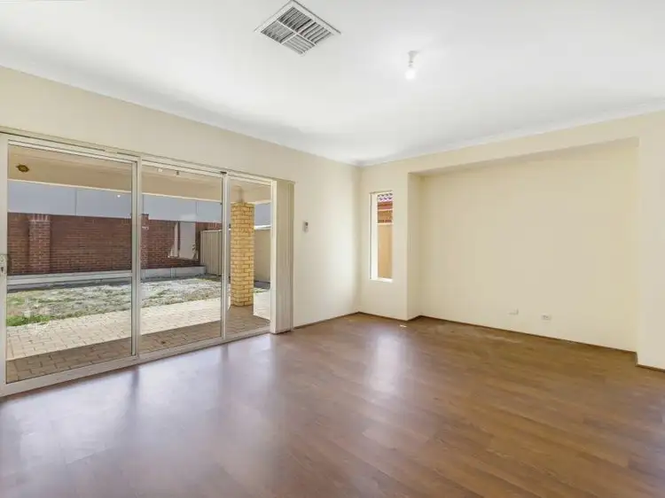 Fifth view of Homely house listing, 35 Finsbury Drive, Thornlie WA 6108