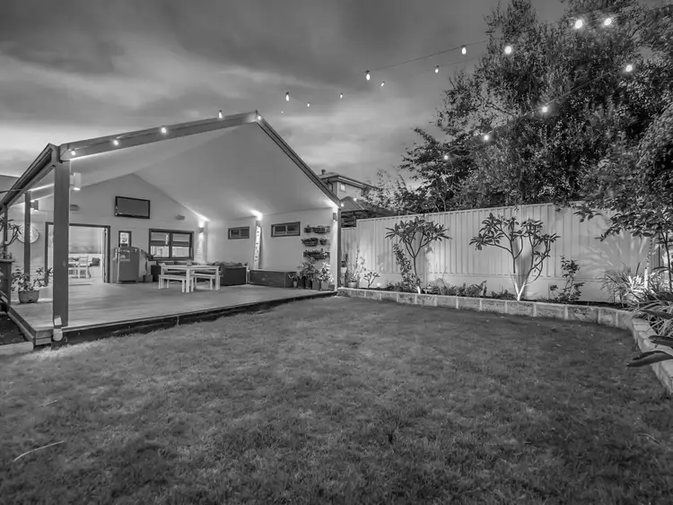 13 Princess Road, Doubleview WA 6018