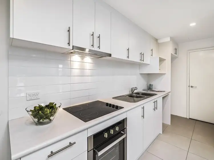Fourth view of Homely apartment listing, 8/102 Kent Street, Rockingham WA 6168