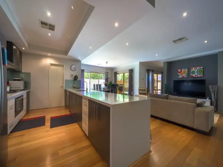 Sixth view of Homely house listing, 1 Aurora Drive, Atwell WA 6164