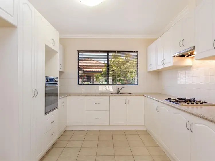 Fourth view of Homely villa listing, 19/3 Lomandra Place, Wannanup WA 6210