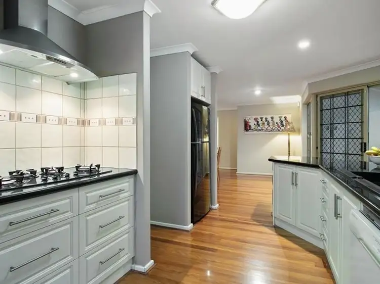 24 Rossetti Court, North Lake WA 6163