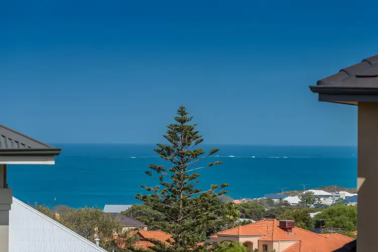 Second view of Homely house listing, 10 Birkenhead Ridge, Mindarie WA 6030