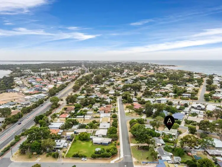 Second view of Homely house listing, 2 Barbara Street, Falcon WA 6210