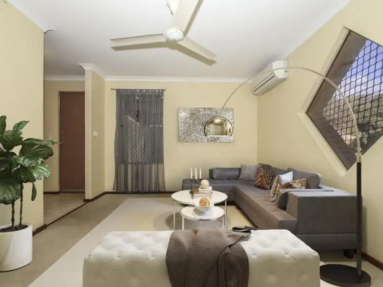 24 Burton Retreat, Stratton WA 6056