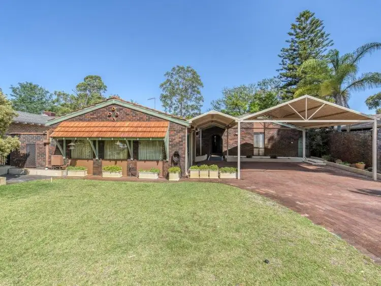 Main view of Homely house listing, 42 Regency Drive, Thornlie WA 6108