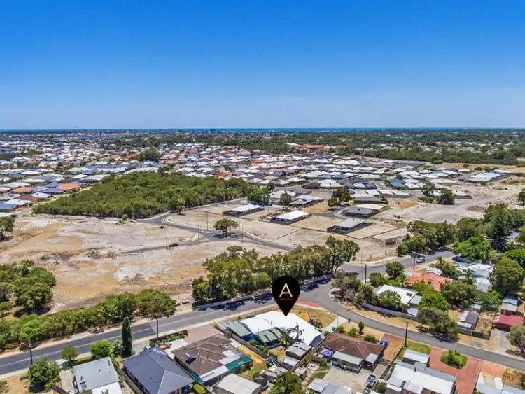 31 Wanjeep Street, Coodanup WA 6210