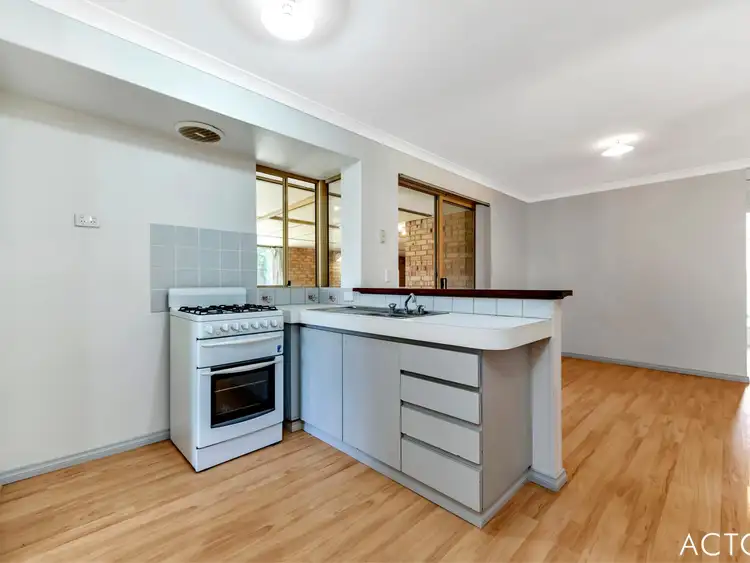Fifth view of Homely house listing, 2 Dante Place, Greenfields WA 6210